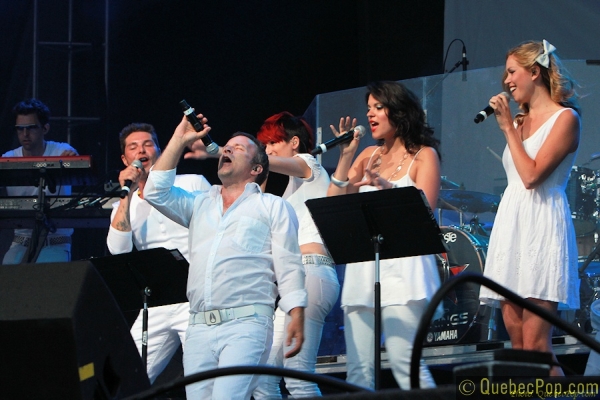 Marc D�ry et ses choristes